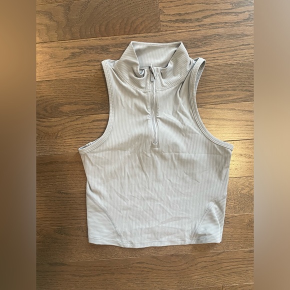Lululemon Crop Top - Picture 1 of 5